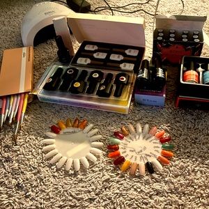 Gel nail bundle w UV/LED lamp, 25 polish, base & top coat, prep & prime, brushes